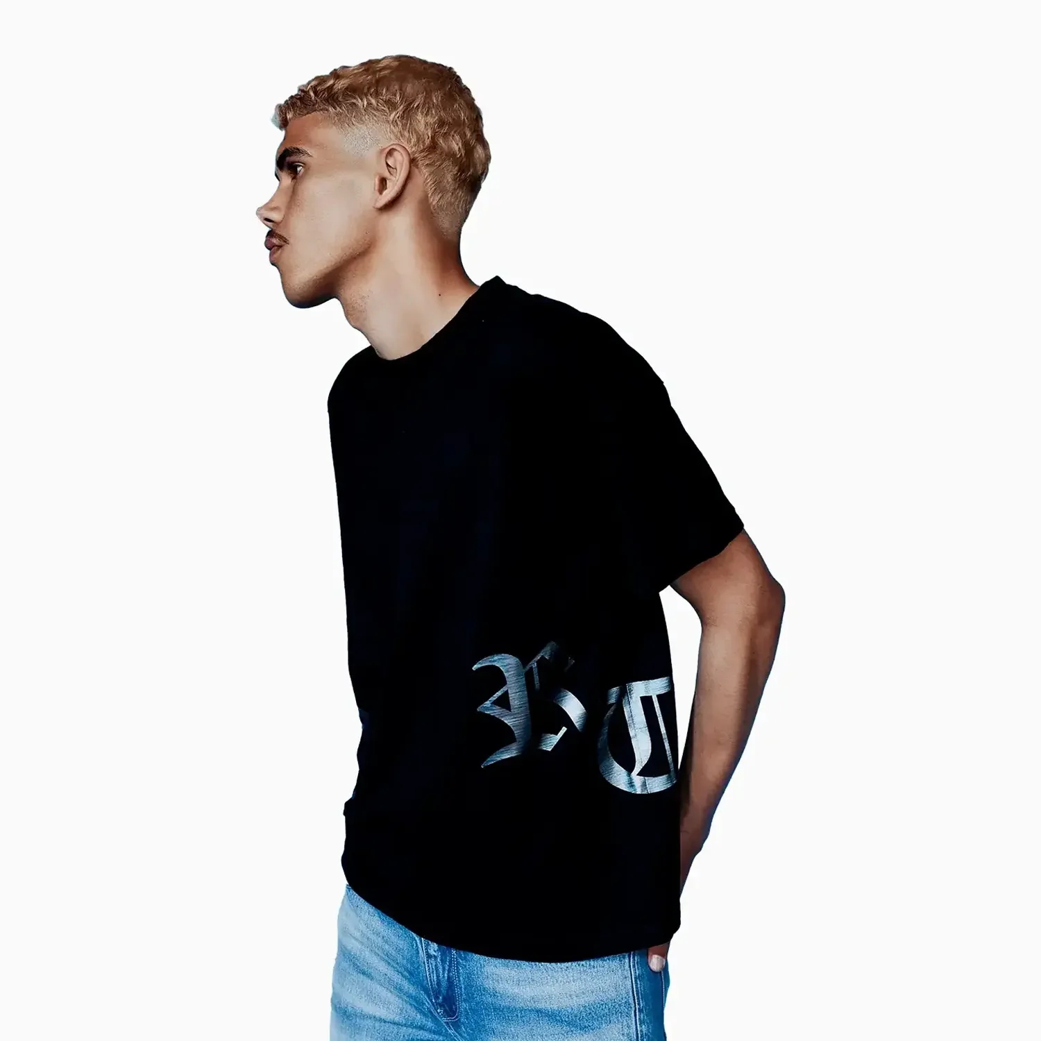 Men's Colt Wrap Around T-Shirt - Image 2