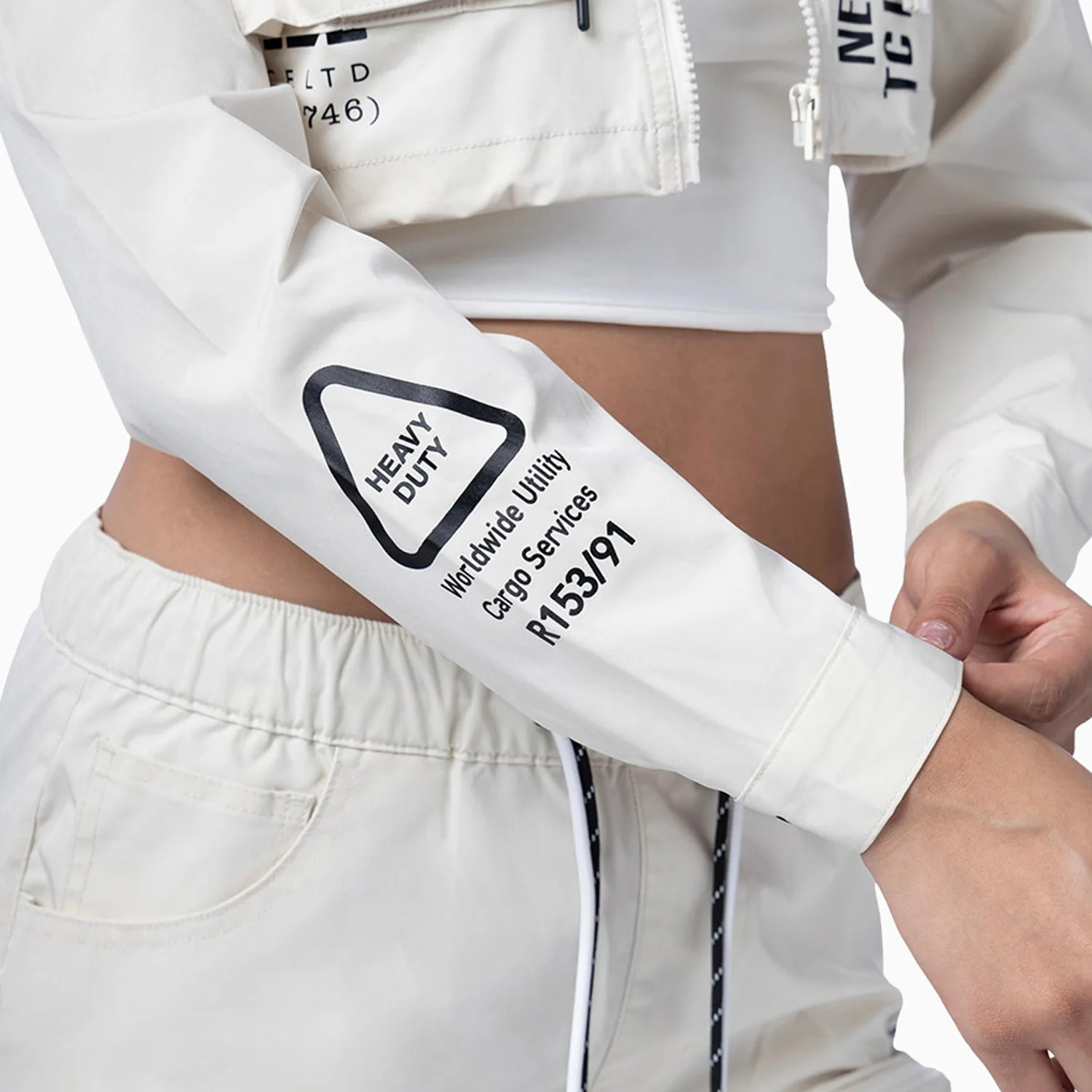 Women's Relaxed Slouch Utility Outfit - Image 11