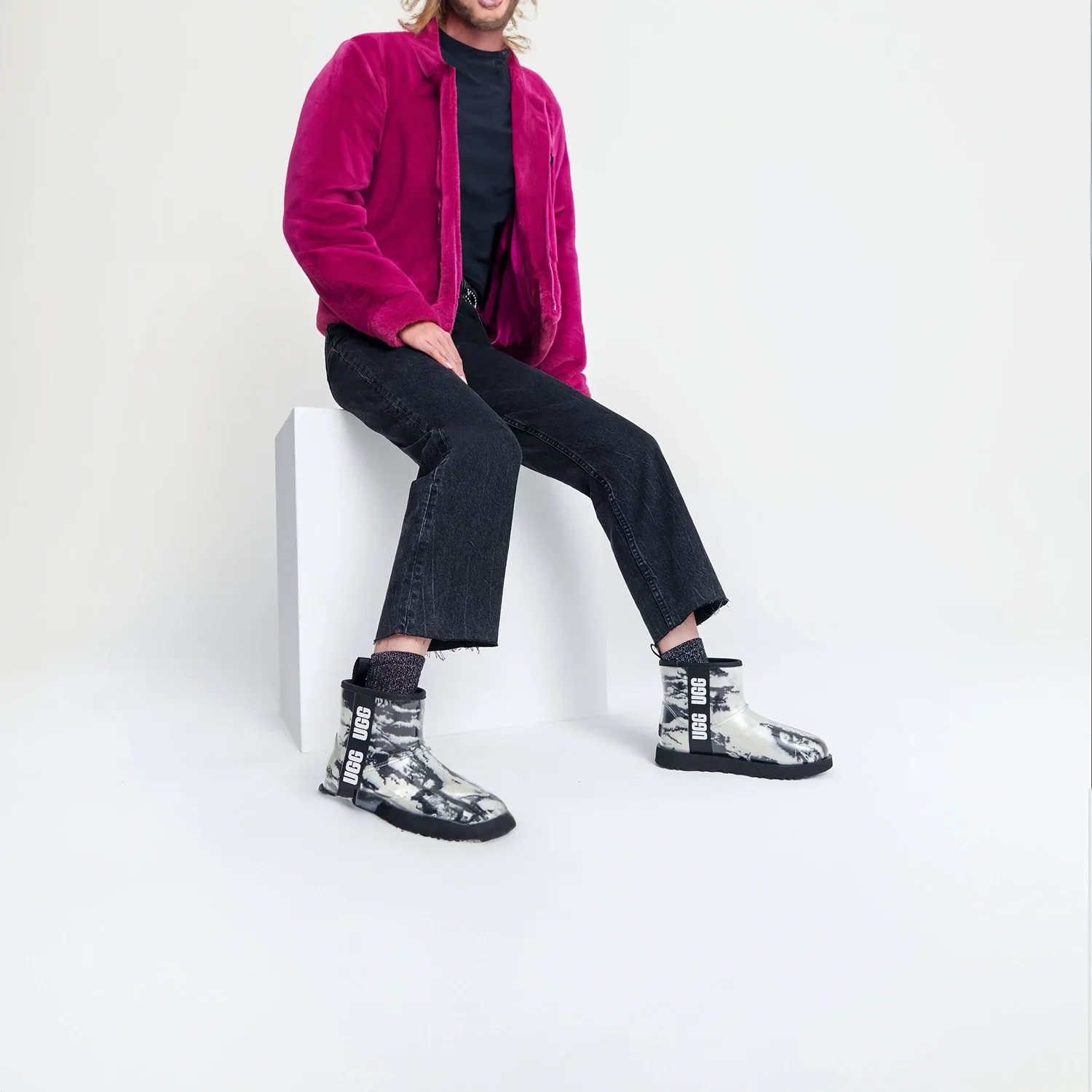 Women's Classic Mini Marble Boot - Image 10
