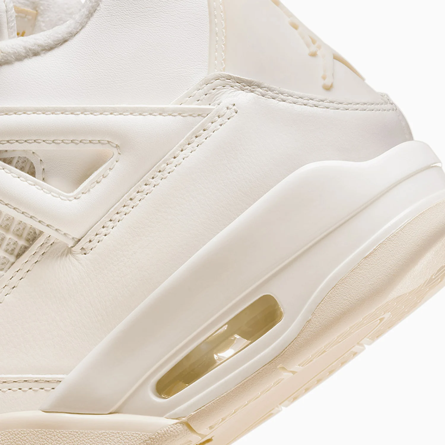 Women's Air Jordan 4 Retro "Metallic Gold" - Image 5