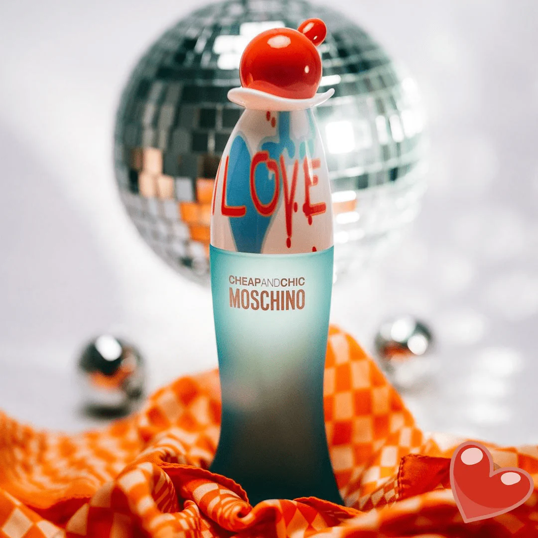 Women's Moschino I Love Love EDT Spray 3.4 Oz - Image 2