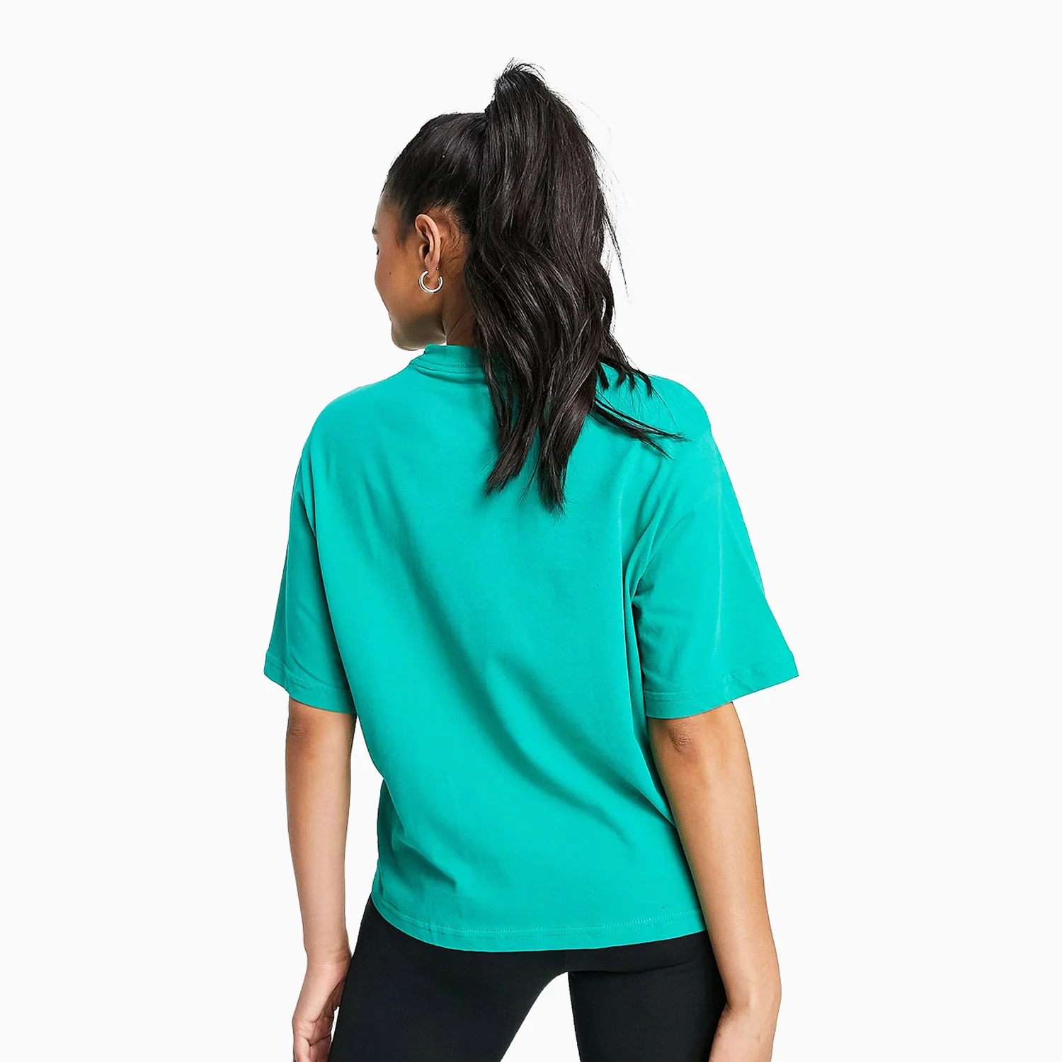 Women's Nike Dry-Fit Outfit - Image 4
